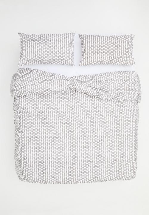 Sixth Floor - Watercolour Geo Super Soft  Duvet Set Grey