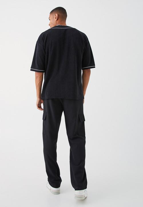 boohooMAN - Oversized premium towelling baseball shirt - black