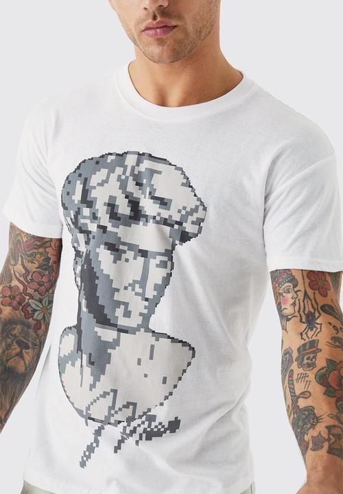 boohooMAN - Pixilated statue graphic t-shirt - white