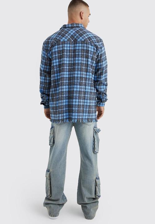 boohooMAN - Oversized grid check distressed shirt - blue