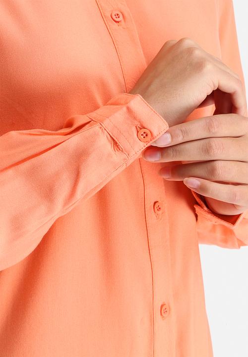 Jacqueline de Yong - Arc Button Shirt