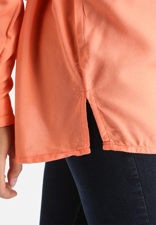 Jacqueline de Yong - Arc Button Shirt