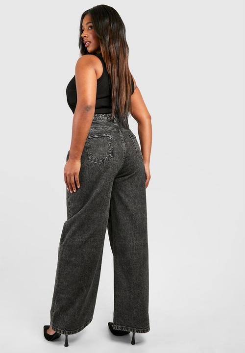 boohoo - Plus basic straight leg jeans - grey