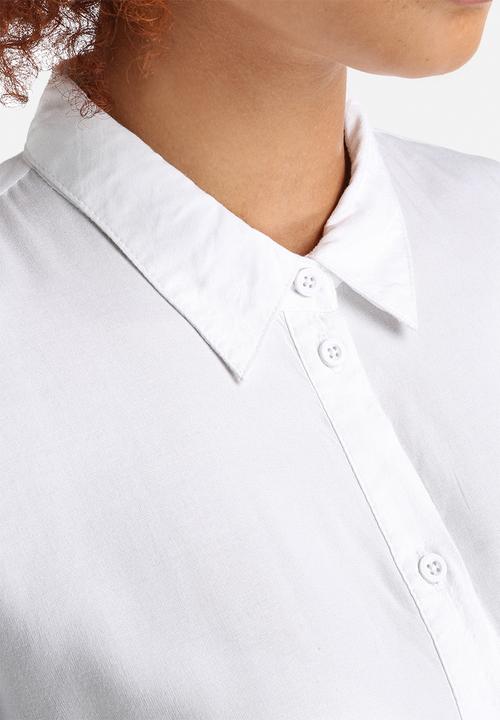 Jacqueline de Yong - Arc Button Shirt