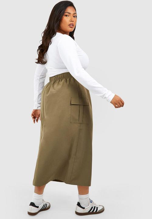 boohoo - Plus cargo midaxi skirt - khaki