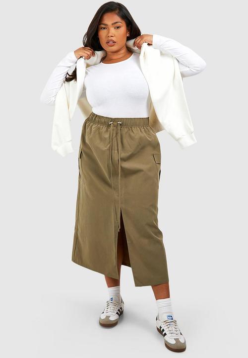 boohoo - Plus cargo midaxi skirt - khaki