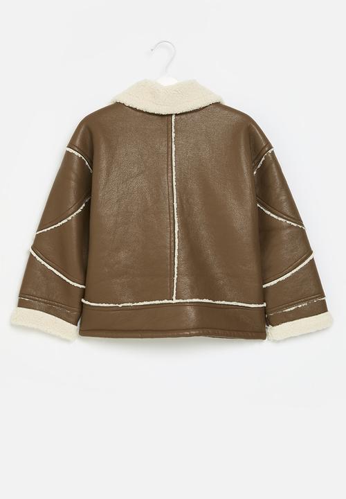 Pop Candy - Shirling jacket- brown