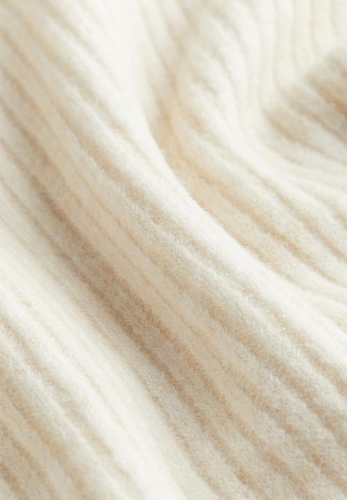 H&M - Oversized polo-neck jumper - cream