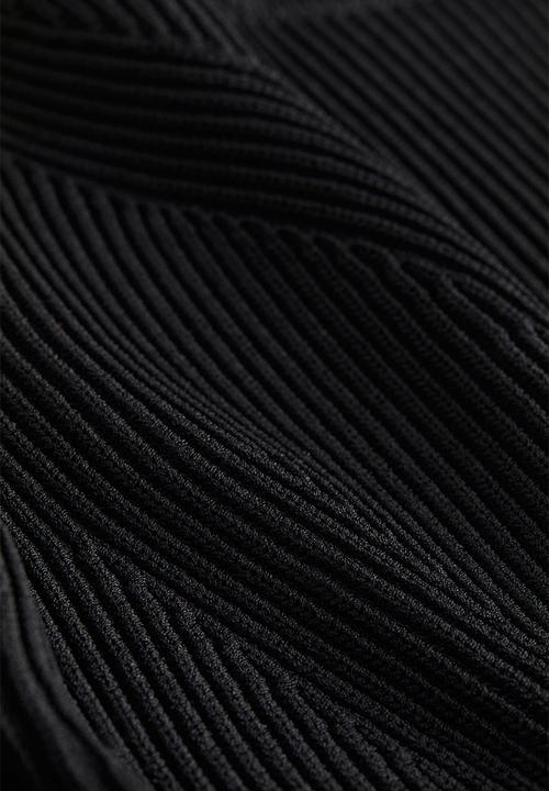 H&M - Puff-sleeved peplum jumper - black