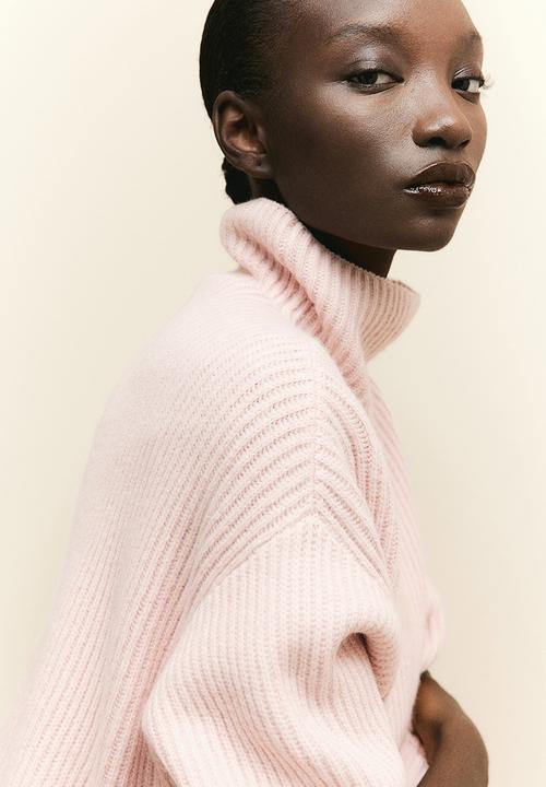H&M - Rib-knit turtleneck jumper - light pink