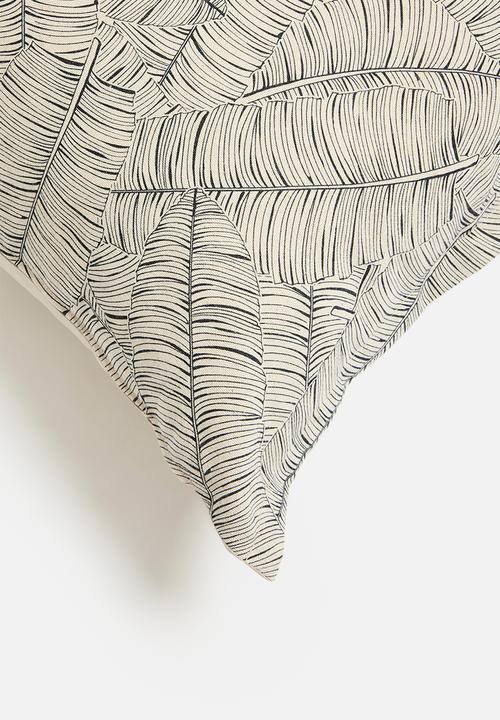 Grey Gardens - Feather Cushion Cover - Off white