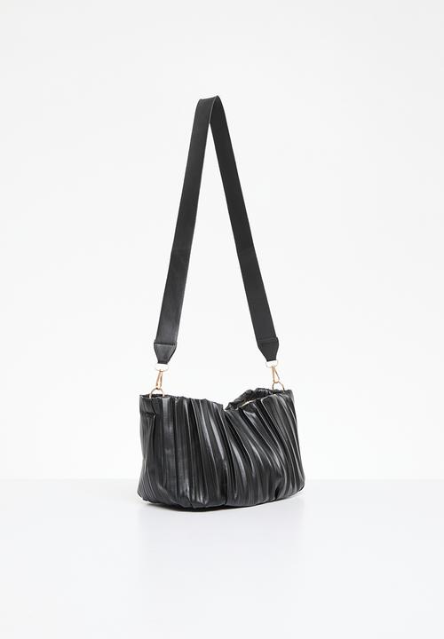 Superbalist - Plisse  shoulder bag - black