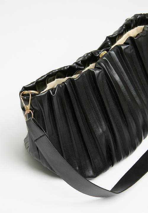 Superbalist - Plisse  shoulder bag - black