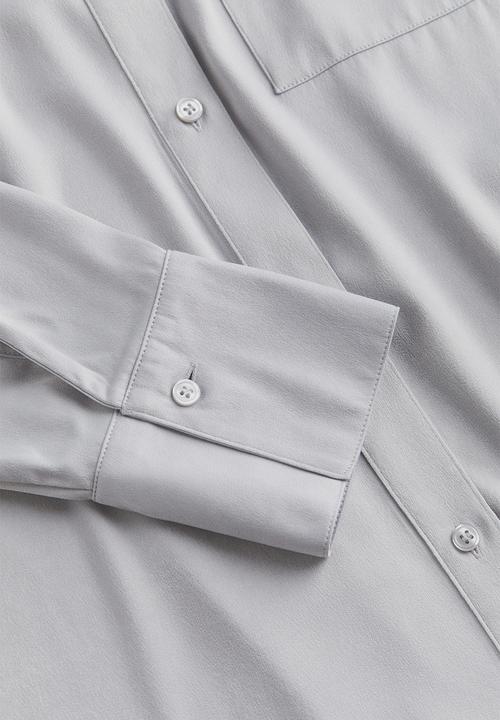 H&M - Shirt with a sheen - light grey