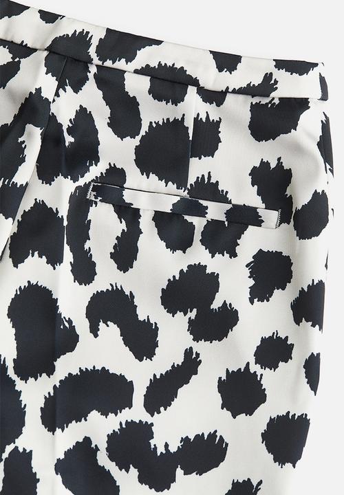 H&M - Straight trousers - white & black 
