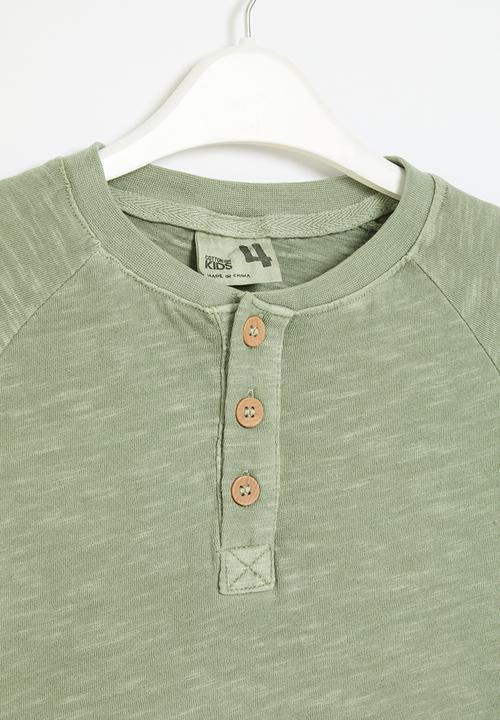Cotton On - Hayden long sleeve henley tee - deep sage slub