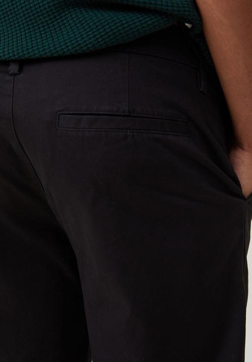 Cotton On - Regular fit straight chino - black 
