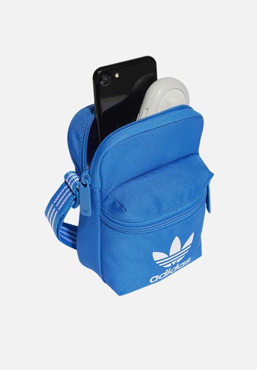 adidas Originals - Adicolor Classic Festival