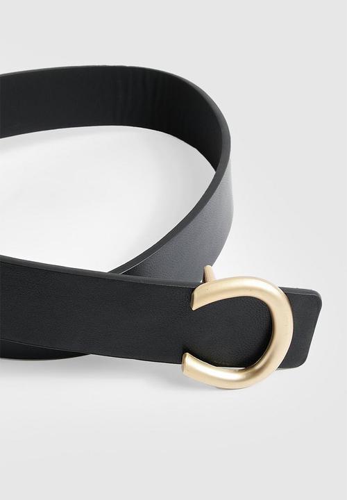 boohoo - Horseshoe buckle detail belt - black
