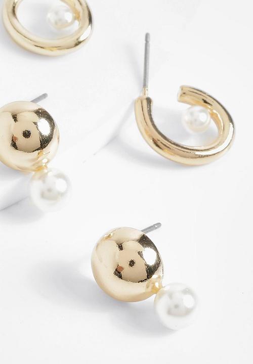 boohoo - Pearl detail 2 pack earrings - gold