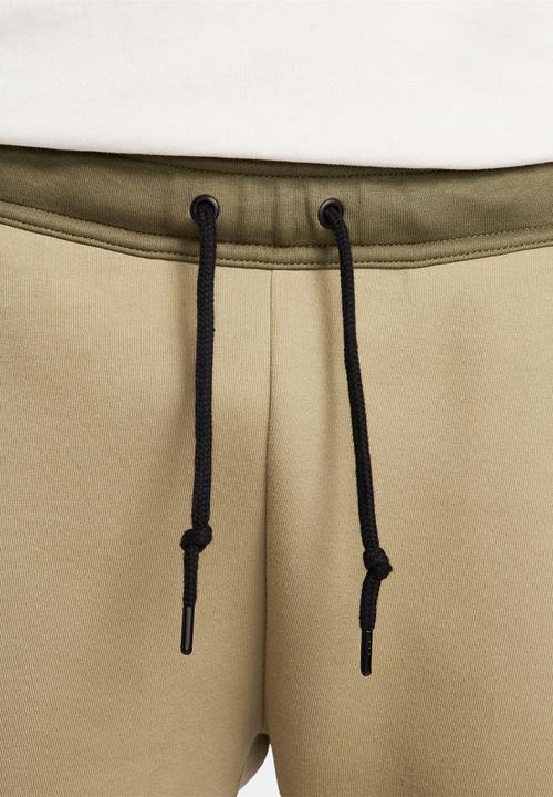 Nike - NSW tech fleece jogger - neutral olive/medium olive/black