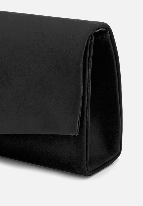 boohoo - Structured suedette clutch bag & chain - black