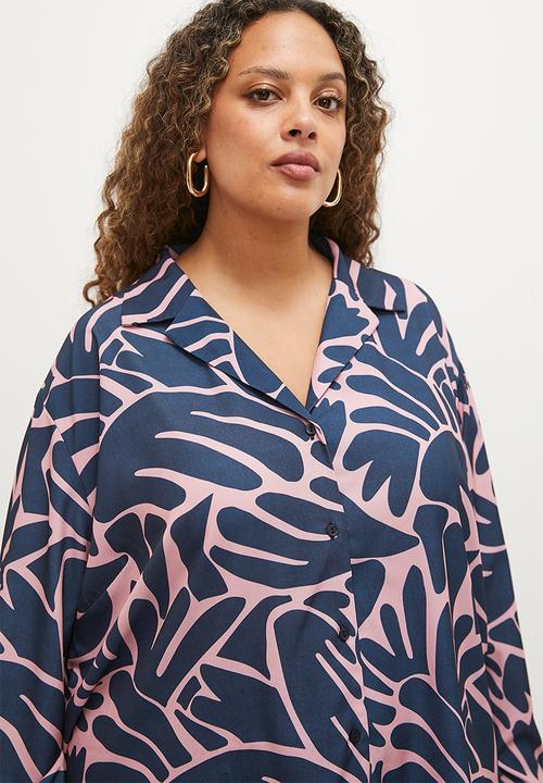 Superbalist - Soft shirt co-ord - organic graphic lines