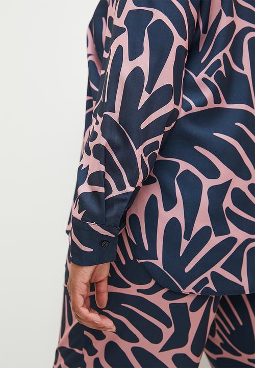 Superbalist - Soft shirt co-ord - organic graphic lines