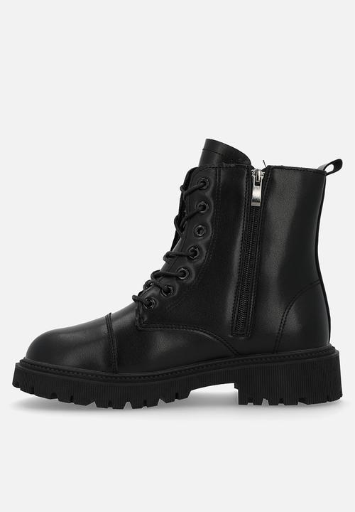 Superbalist - Mpho lace-up boot - black