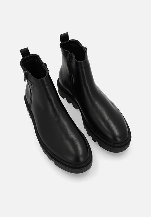 MAZERATA - Vinchey 37 faux wax - black