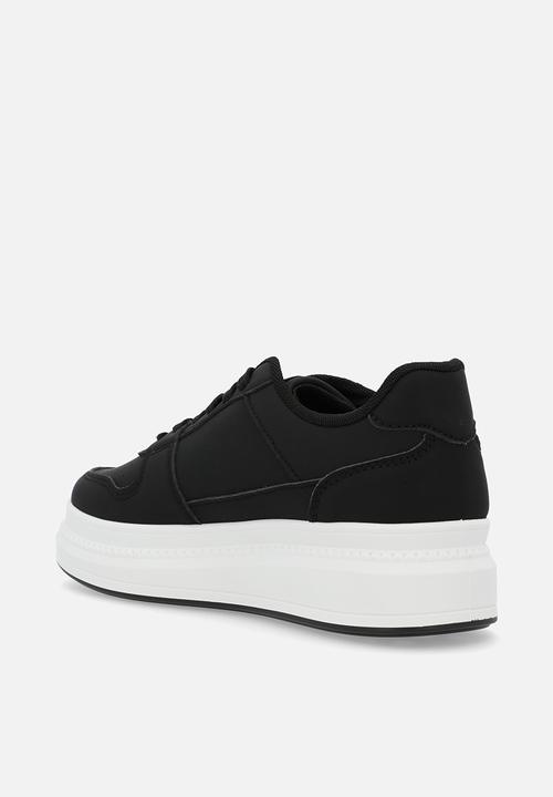 Superbalist - Alana lace-up sneaker - black