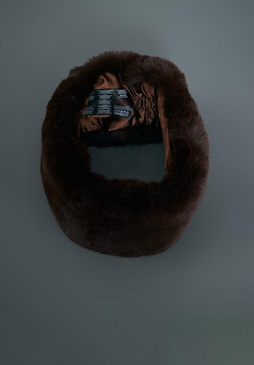 PrettyLittleThing - Chocolate soft faux fur headband - chocolate