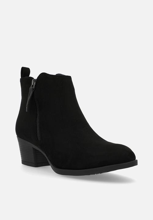 Madison® - Fay block heel boot - black