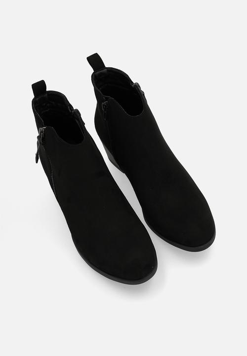 Madison® - Fay block heel boot - black