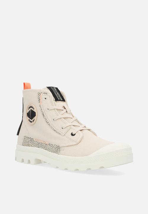 Palladium - Pampa underlayer - sand