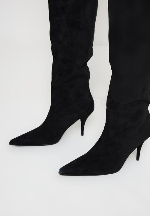 PrettyLittleThing - Black faux suede point toe low heeled knee high boots - black
