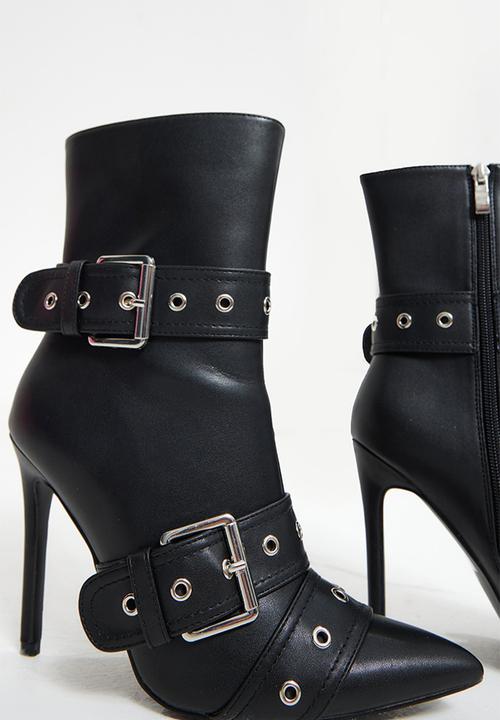 PrettyLittleThing - Black faux leather point toe buckle detail heeled ankle boot - black