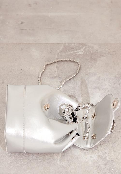 PrettyLittleThing - Silver brushed pu chain strap backpack - silver