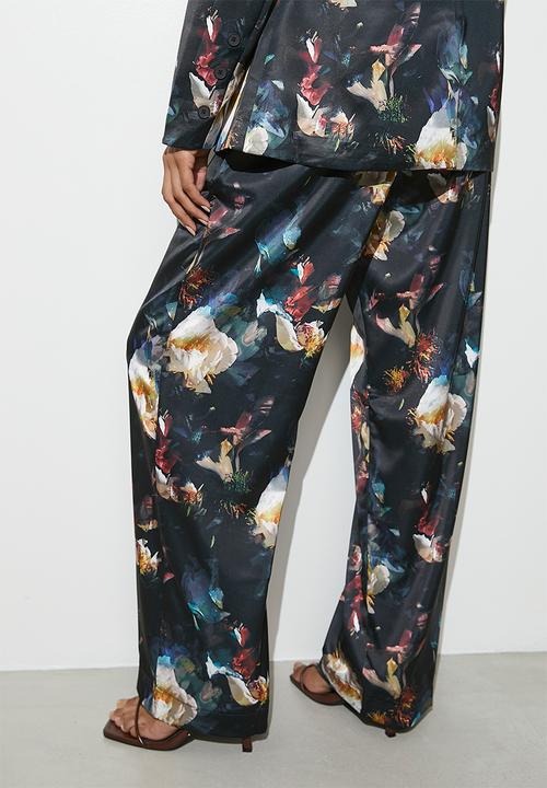 VELVET - Co-ord satin wide leg - gothic floral