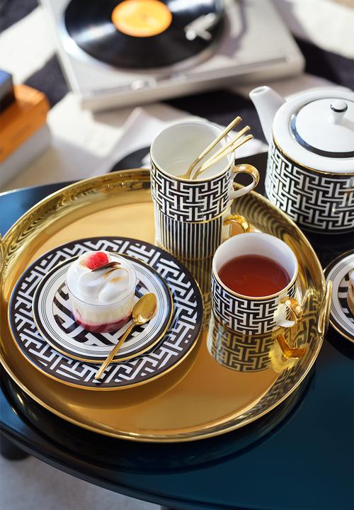 H&M - Porcelain cup - black/patterned