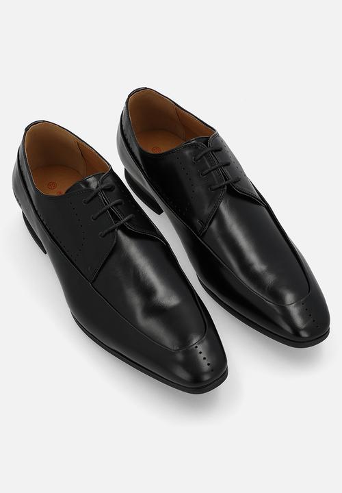 MAZERATA - Magio 106 faux leather - black