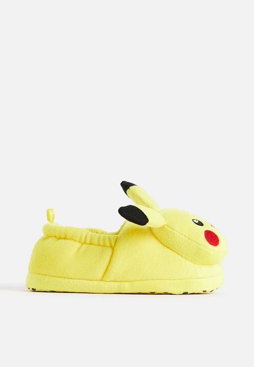 H&M - Soft slippers - yellow & pokémon