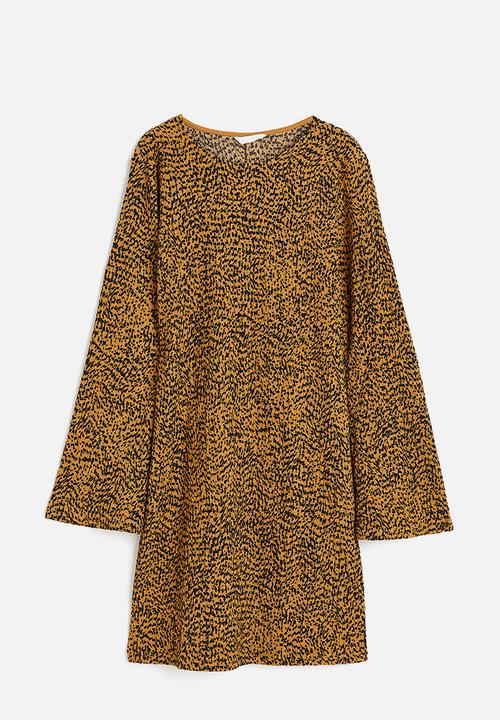 H&M - Textured jersey dress - dark beige patterned