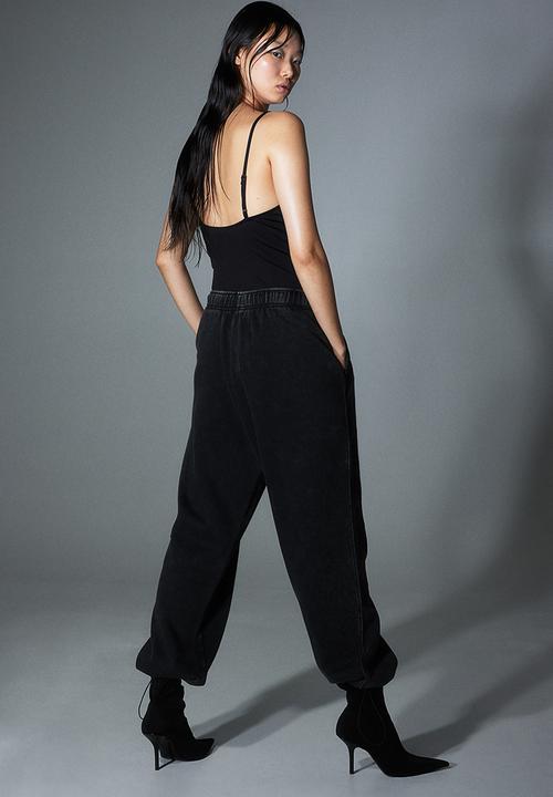 H&M - Cargo sweatpants - black/washed out