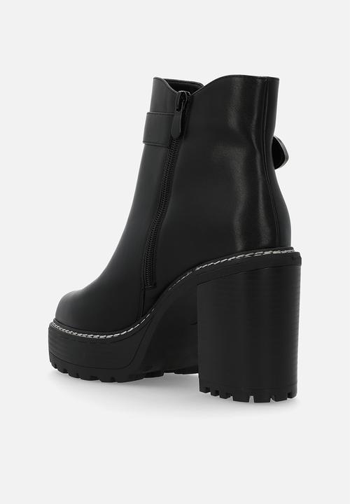 Plum - Jemila ankle boot - black