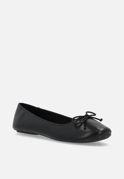 Call It Spring - Gyzelle pump - black