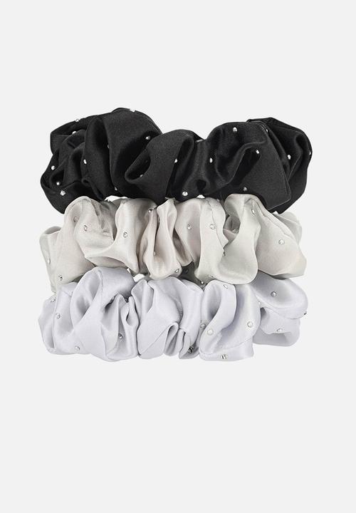 W7 Cosmetics - Silky Knots Bauble 3PC Diamante Scrunchies Set
