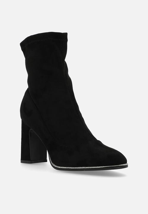 Footwork - Giggy block heel boot - black