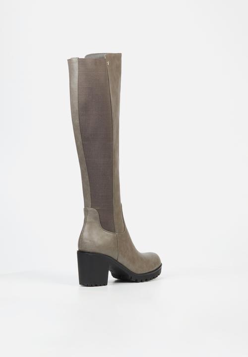 Butterfly Feet - Noel 2 block heel boot - grey