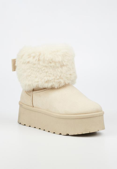 Miss Black - Bae 1 slip-on ankle boot - bone